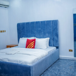 Shortlet apartment warri